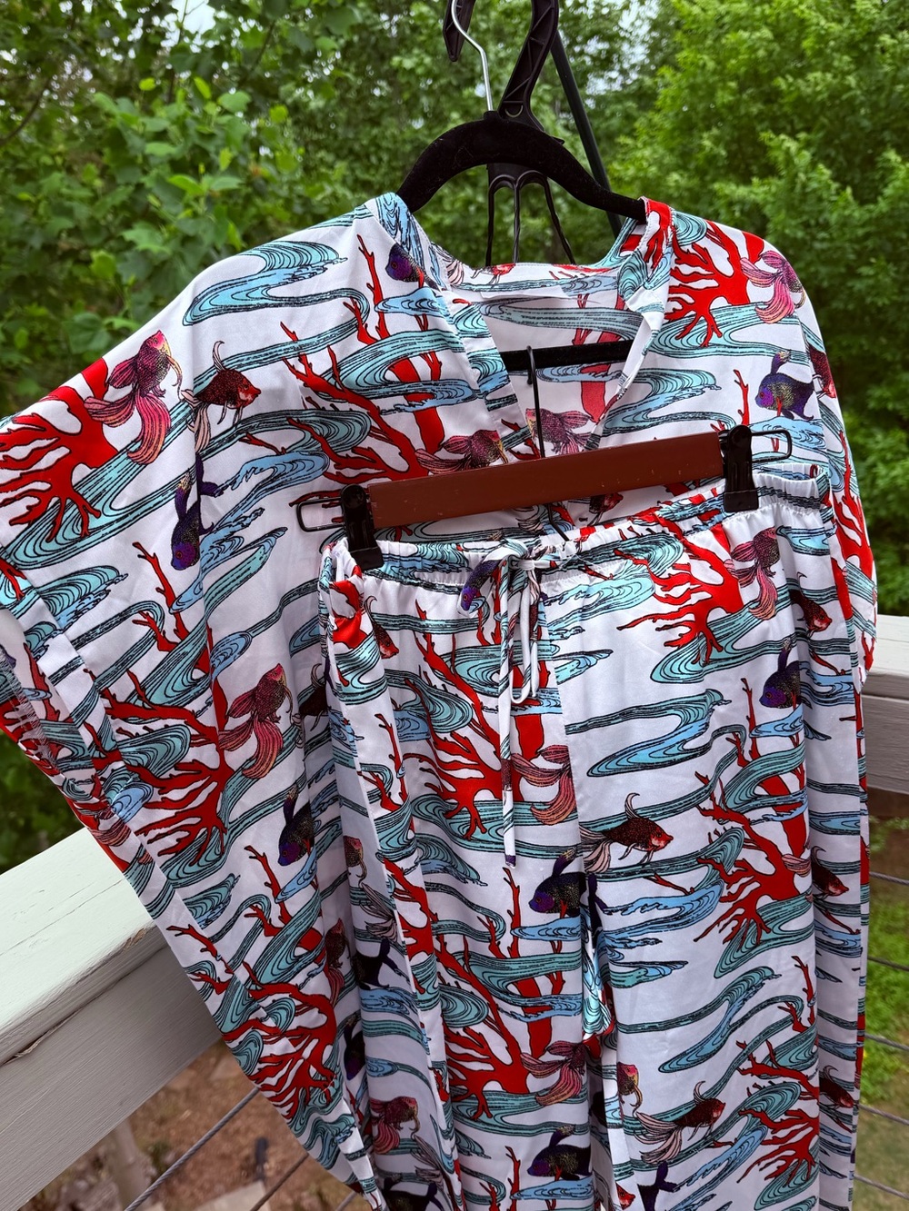 NATORI 2 Piece Pajama Loungewear Silky Tropical Coral Fish Aquatic Red Blue M